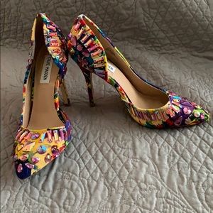 EUC Steve Madden Galactik Multi-Color Jeweled Pump